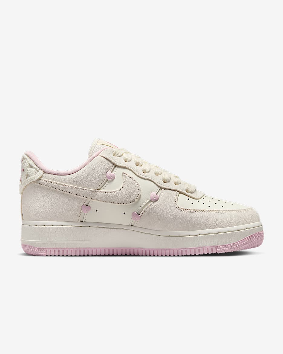 Nike Air Force 1 '07 LX