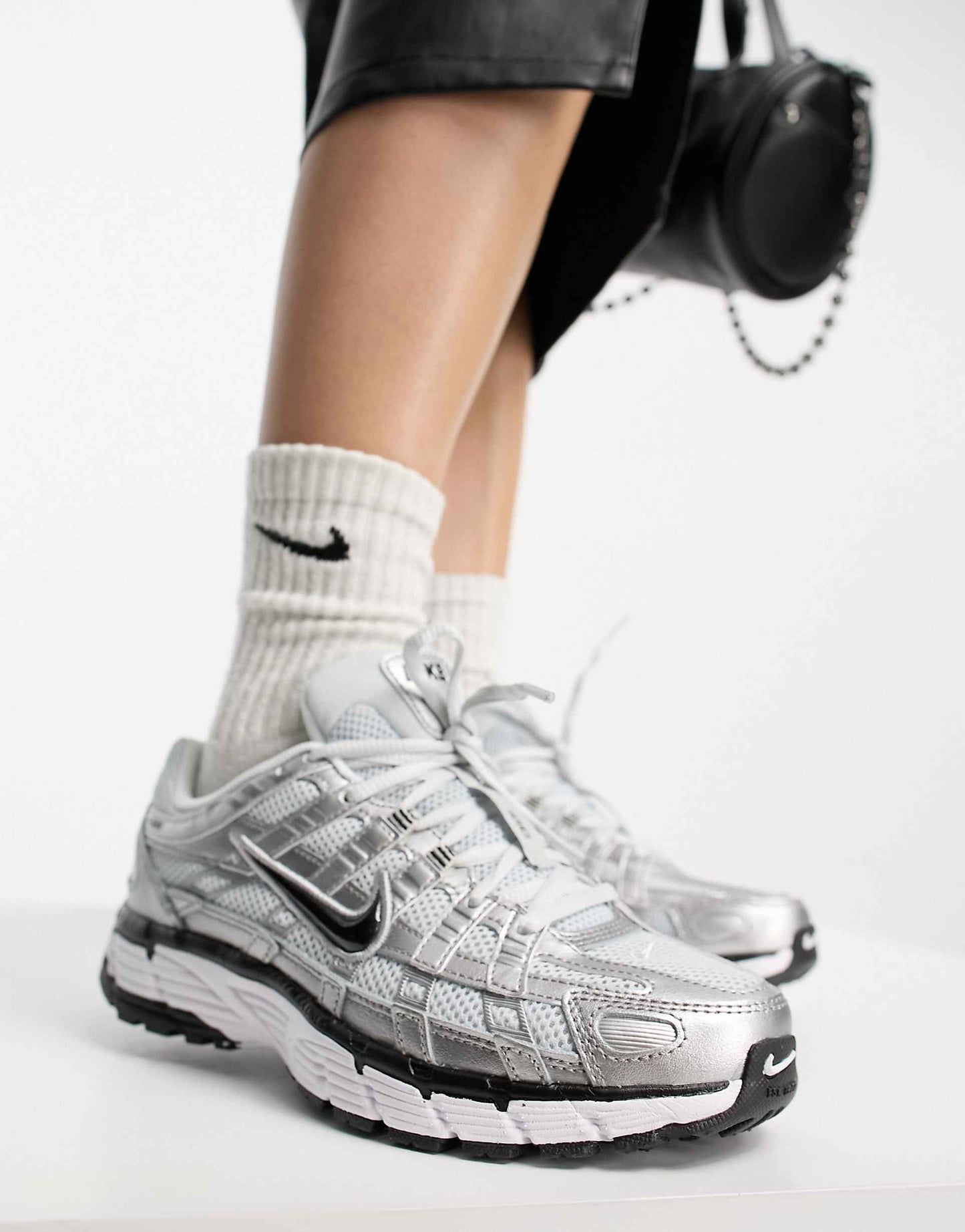 Nike P-6000 unisex trainers in silver and black
