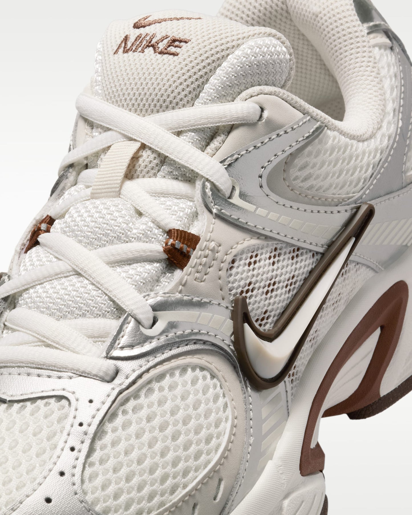 Nike V5 RNR Sail Fauna Brown Phantom Light Orewood Brown (Women's)